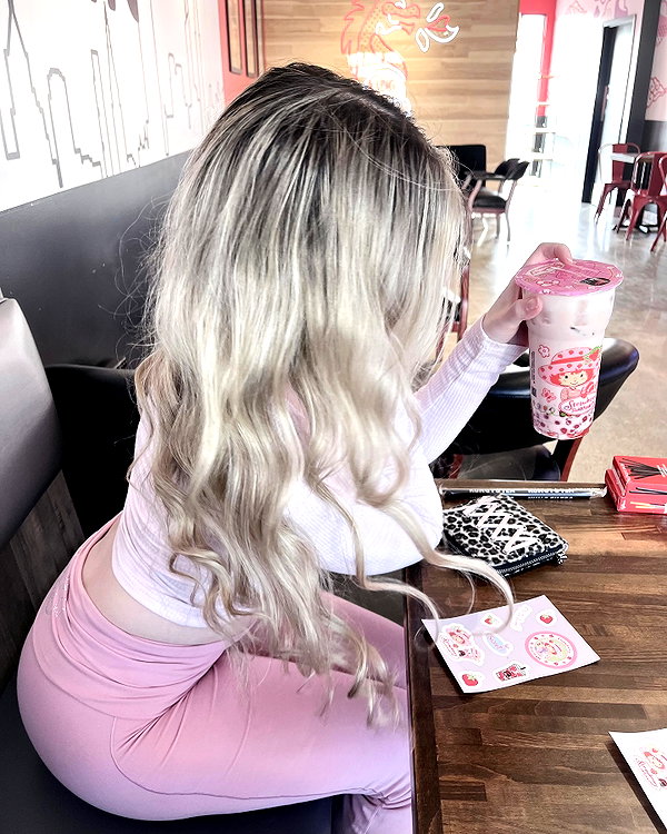 itgirlhan instagram image archive image