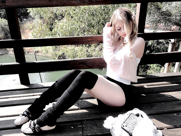 itgirlhan instagram image archive image