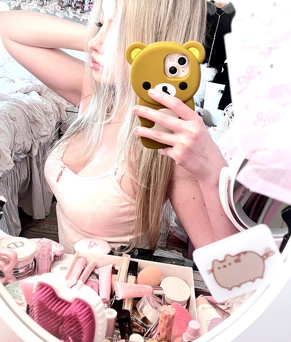 itgirlhan instagram image archive image