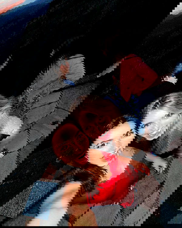 itsandreabotez itsandreabotez archive image