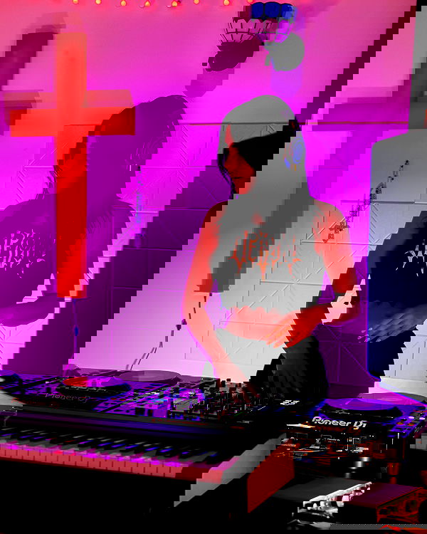 itsandreabotez itsandreabotez archive image