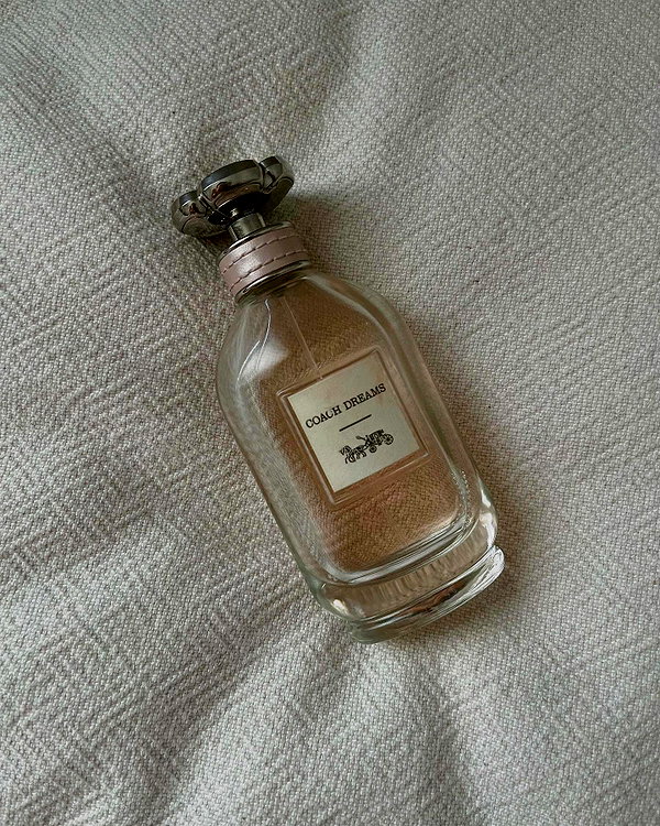 itsellerrrrrrr instagram image archive image