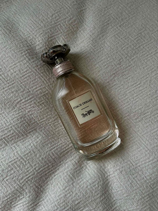 itsellerrrrrrr instagram image archive image
