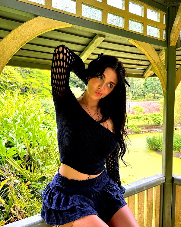 itsemilyblack instagram image archive image