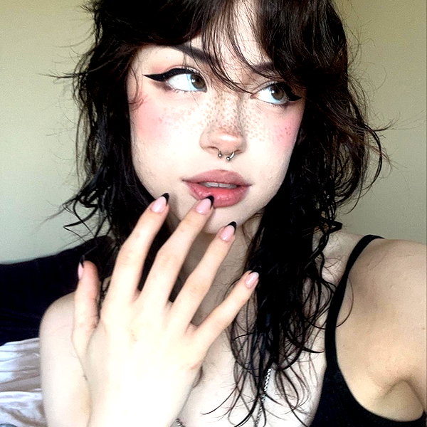 itshannahowo instagram image archive image
