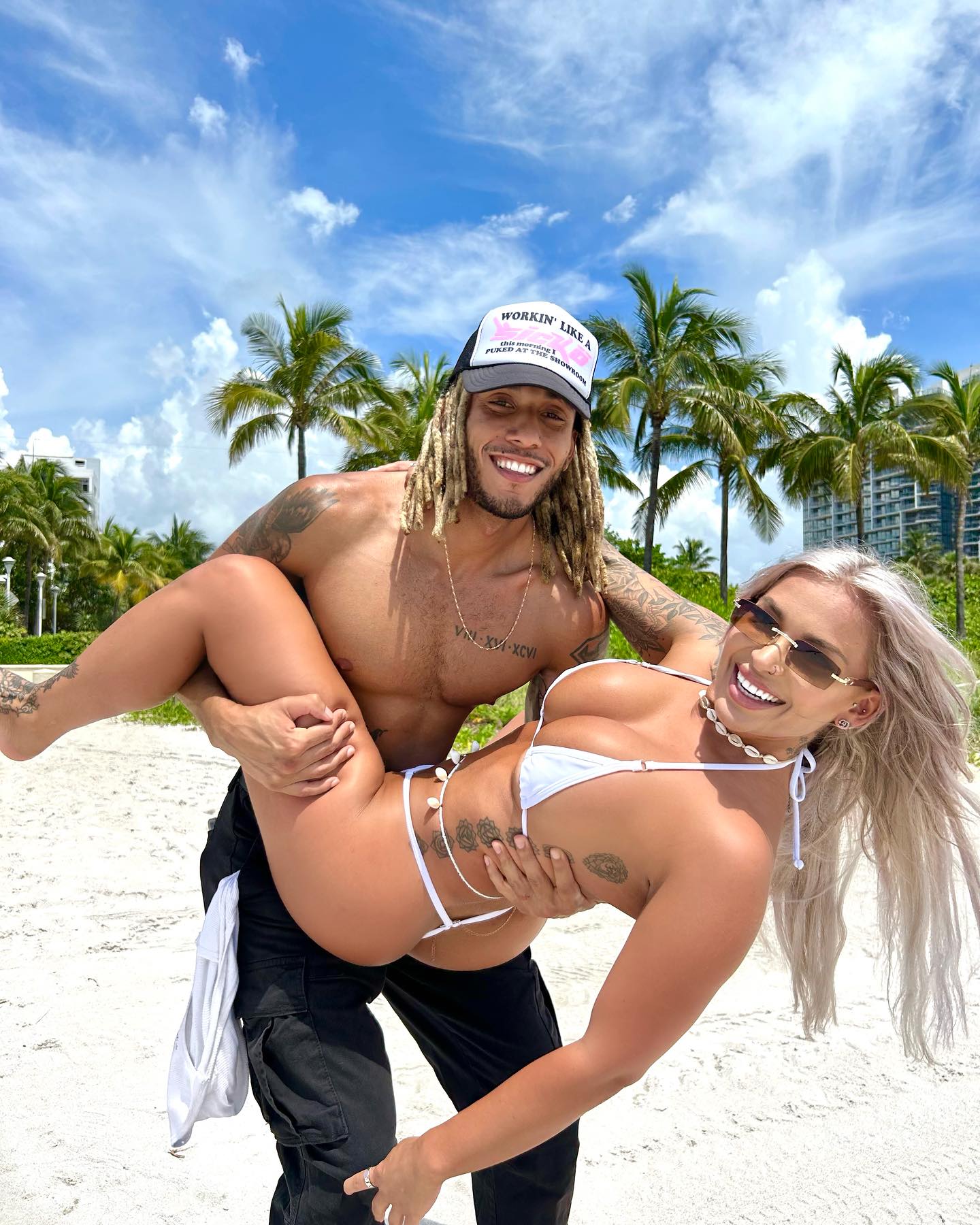 itshayleydavies instagram image archive image