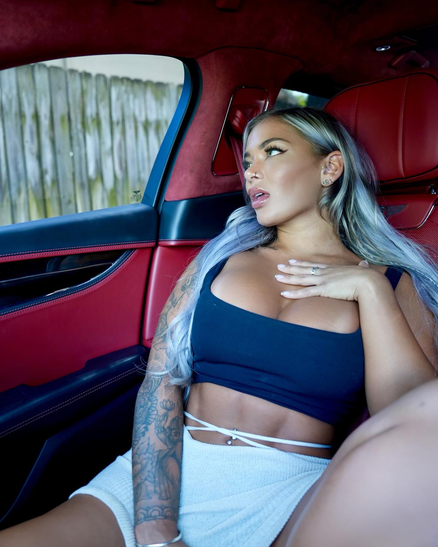 itshayleydavies instagram image archive image