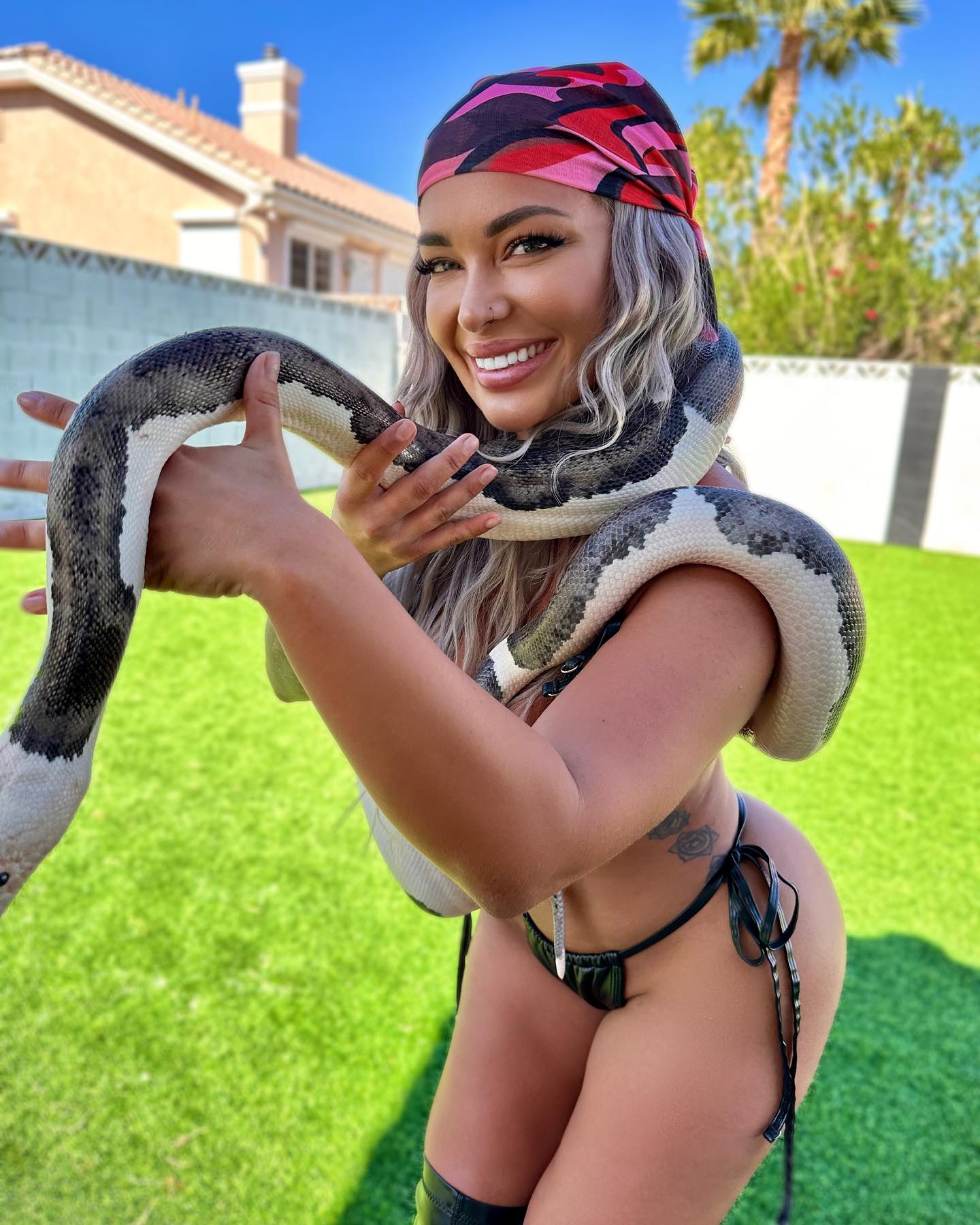 itshayleydavies instagram image archive image