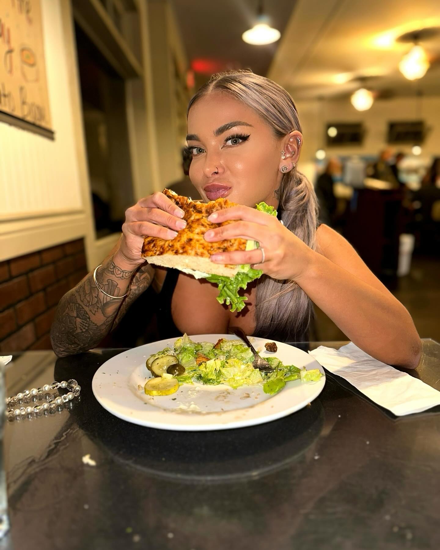 itshayleydavies instagram image archive image