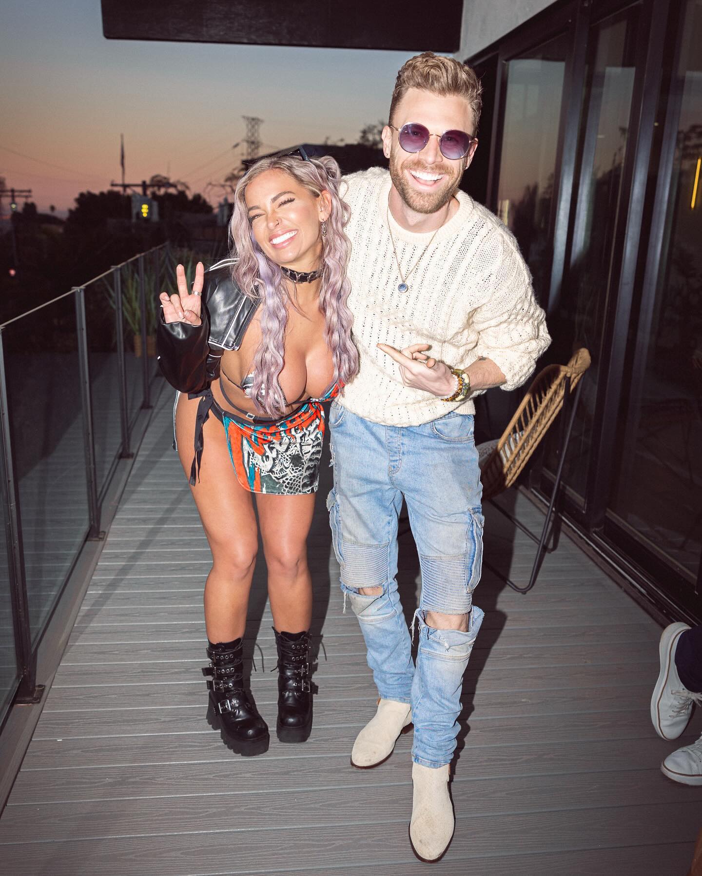 itshayleydavies instagram image archive image