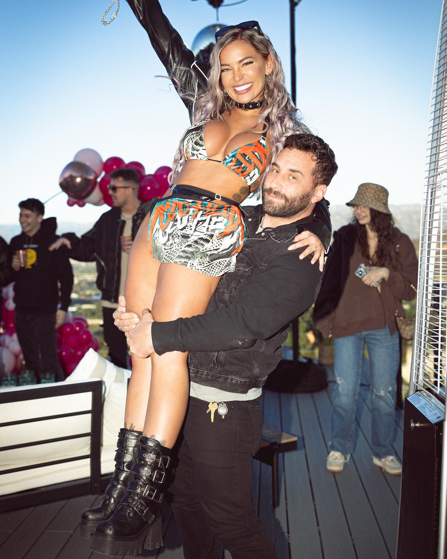 itshayleydavies instagram image archive image