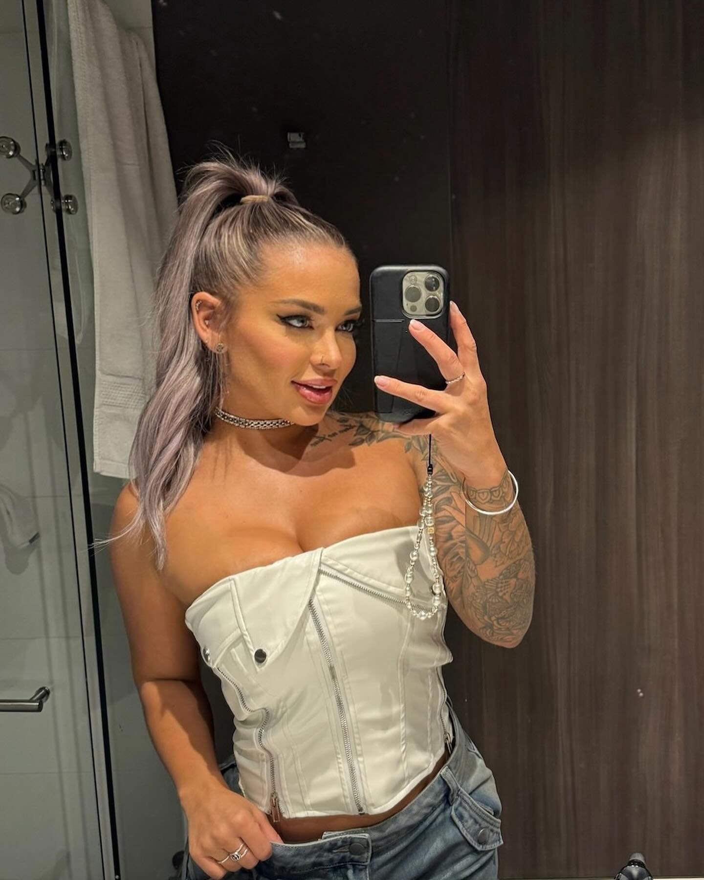 itshayleydavies instagram image archive image