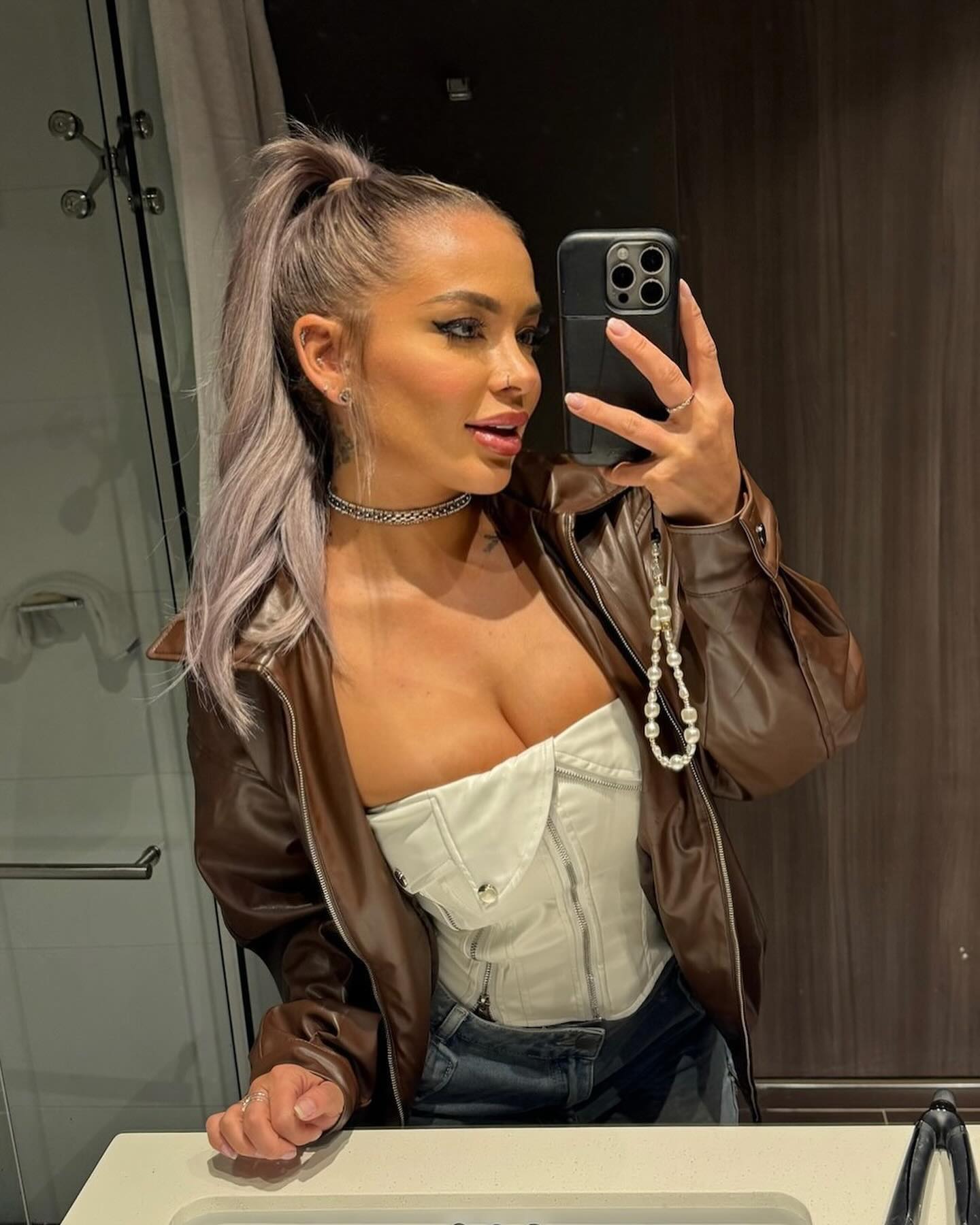 itshayleydavies instagram image archive image