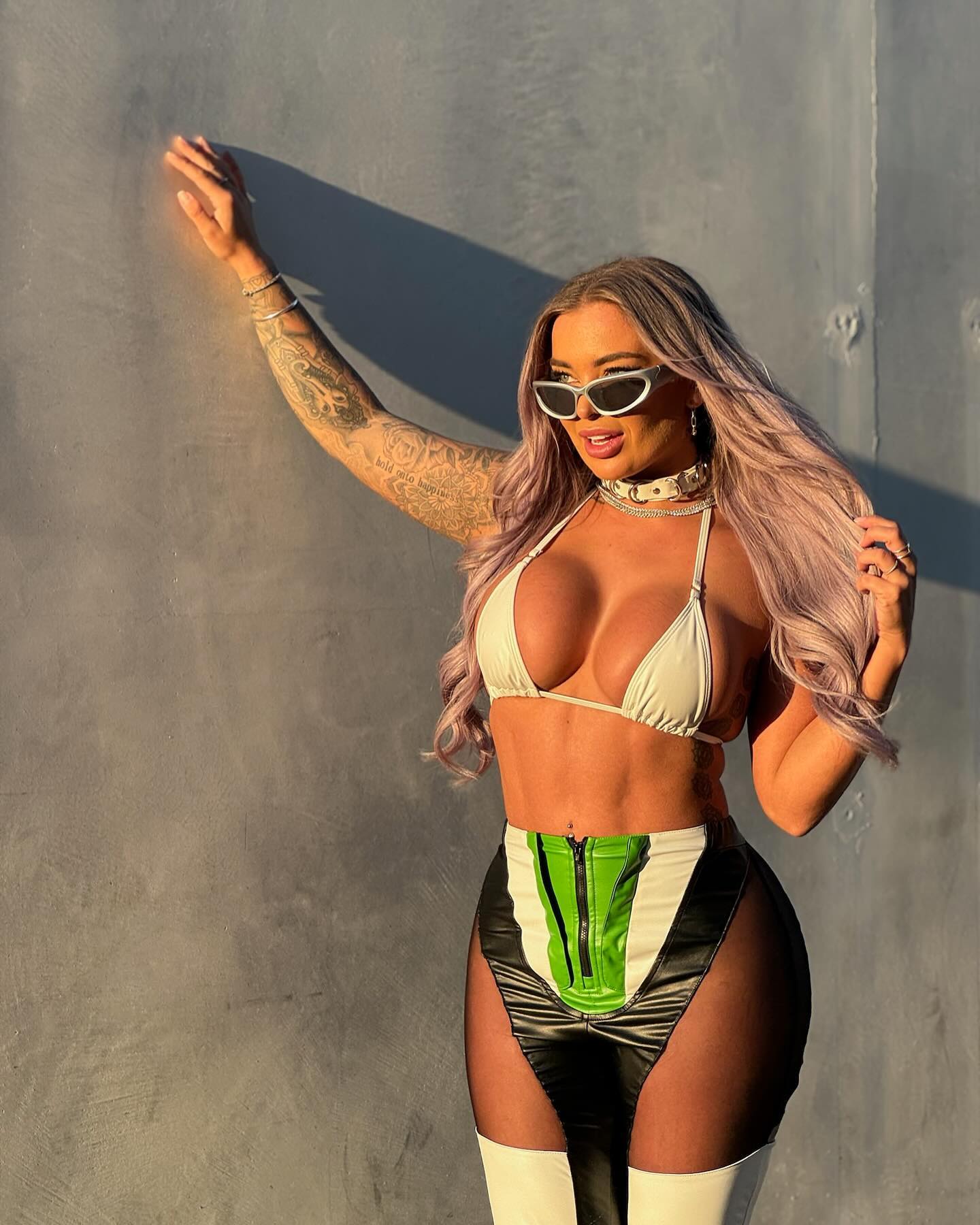 itshayleydavies instagram image archive image