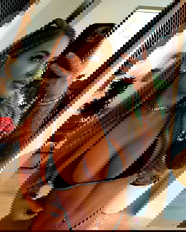 itshayleydavies image ~ Altpins