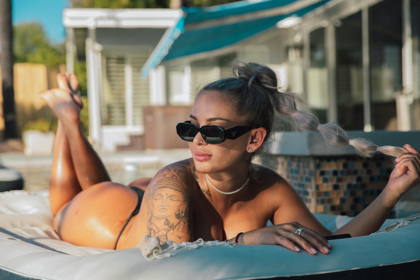 itshayleydavies instagram image archive image