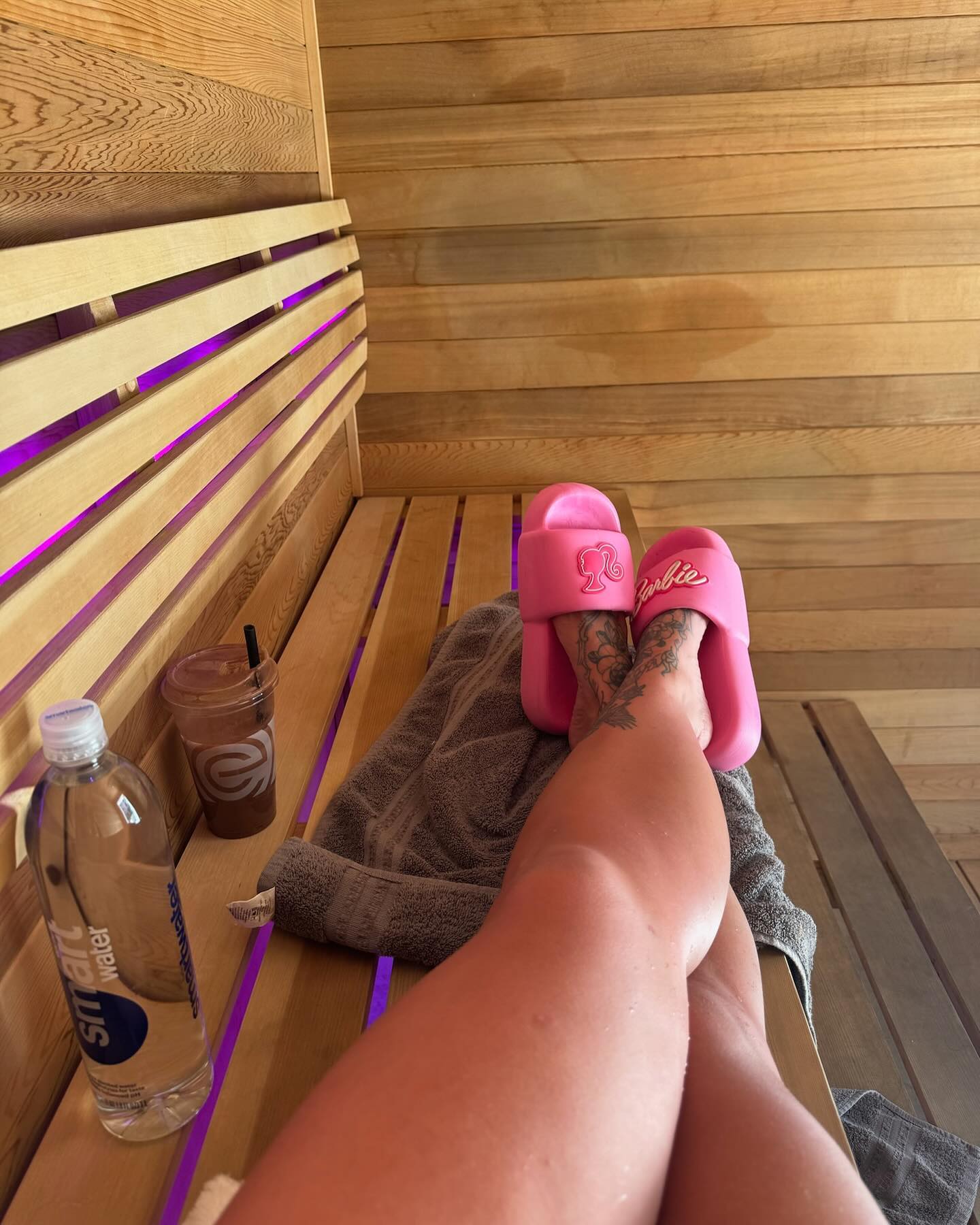 itshayleydavies instagram image archive image