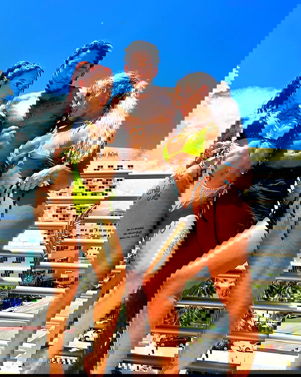 itshayleydavies image ~ Altpins