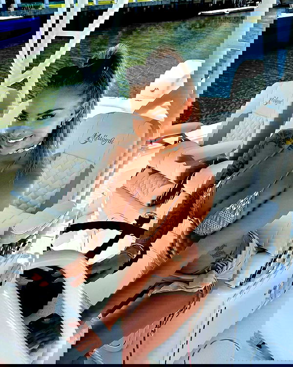 itshayleydavies image ~ Altpins