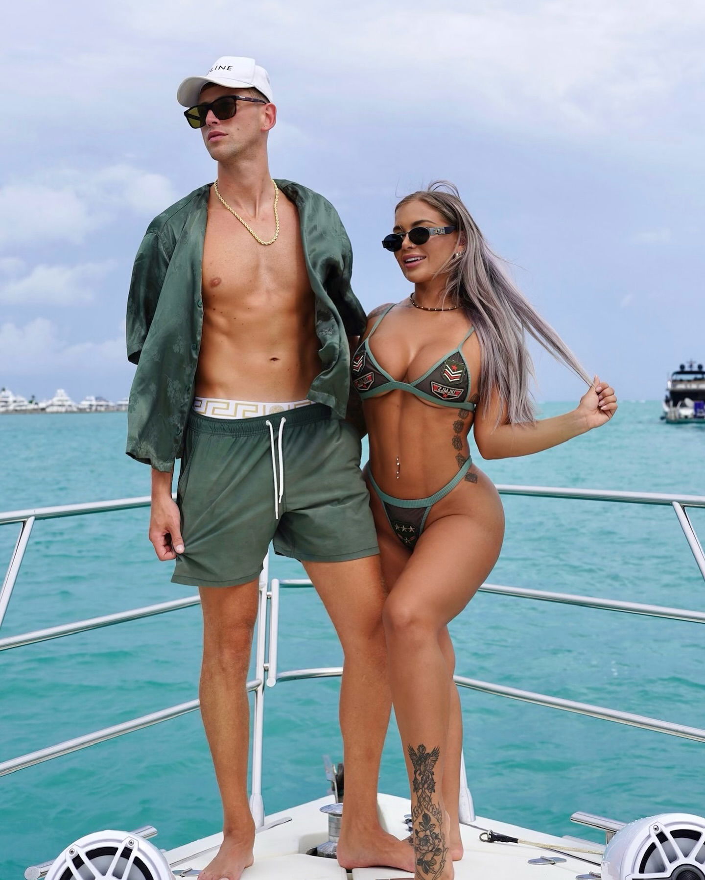 itshayleydavies instagram image archive image