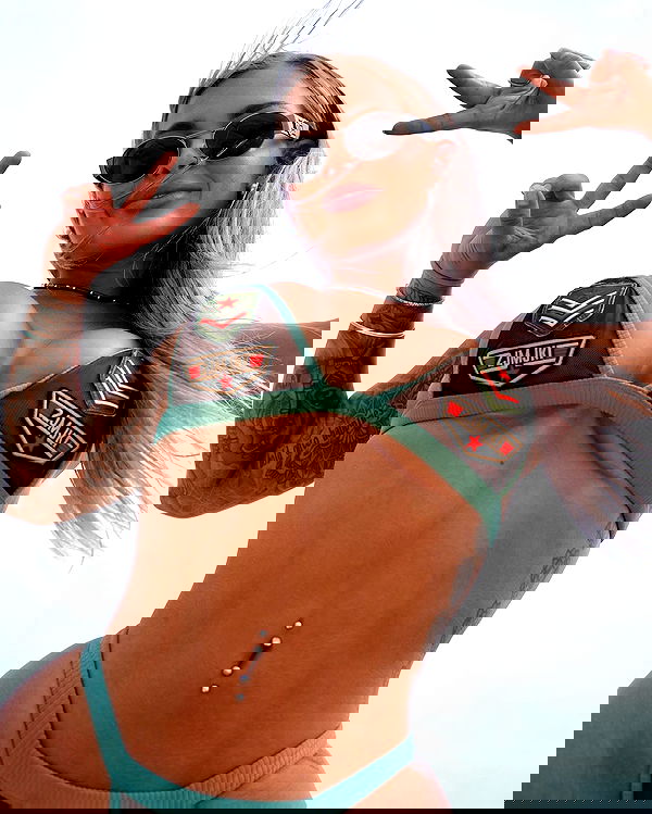 itshayleydavies image ~ Altpins