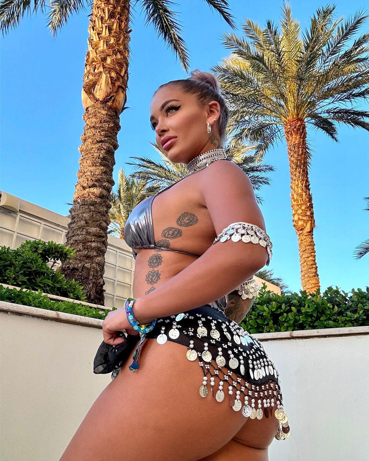 itshayleydavies instagram image archive image