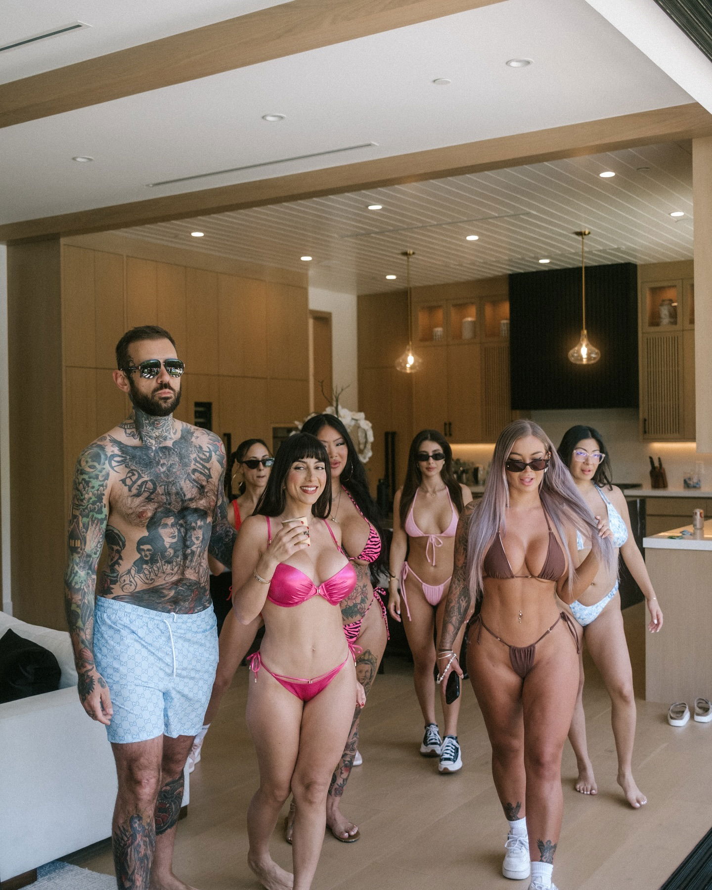 itshayleydavies instagram image archive image