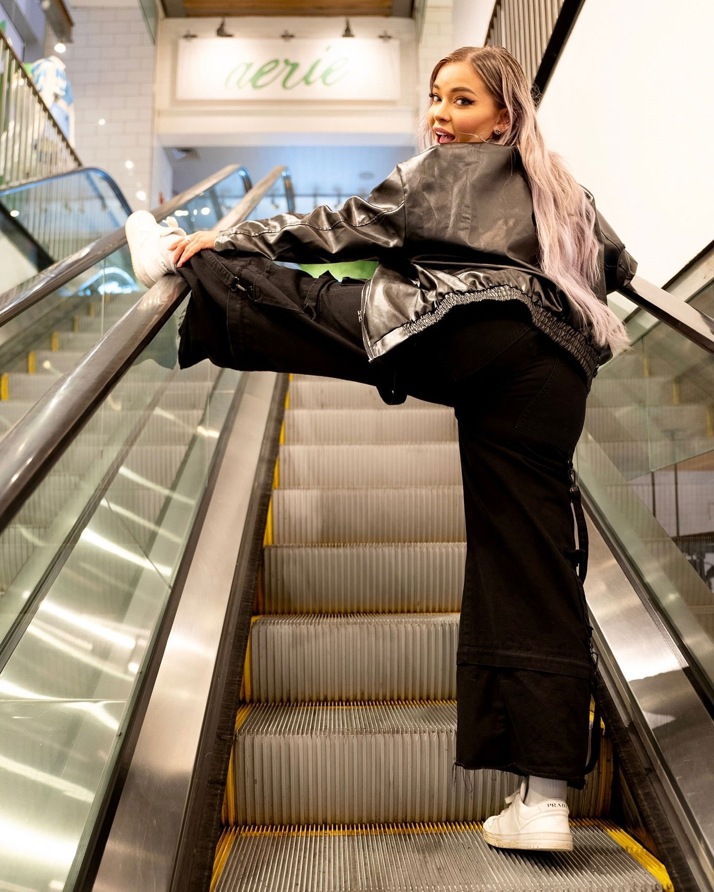 itshayleydavies instagram image archive image