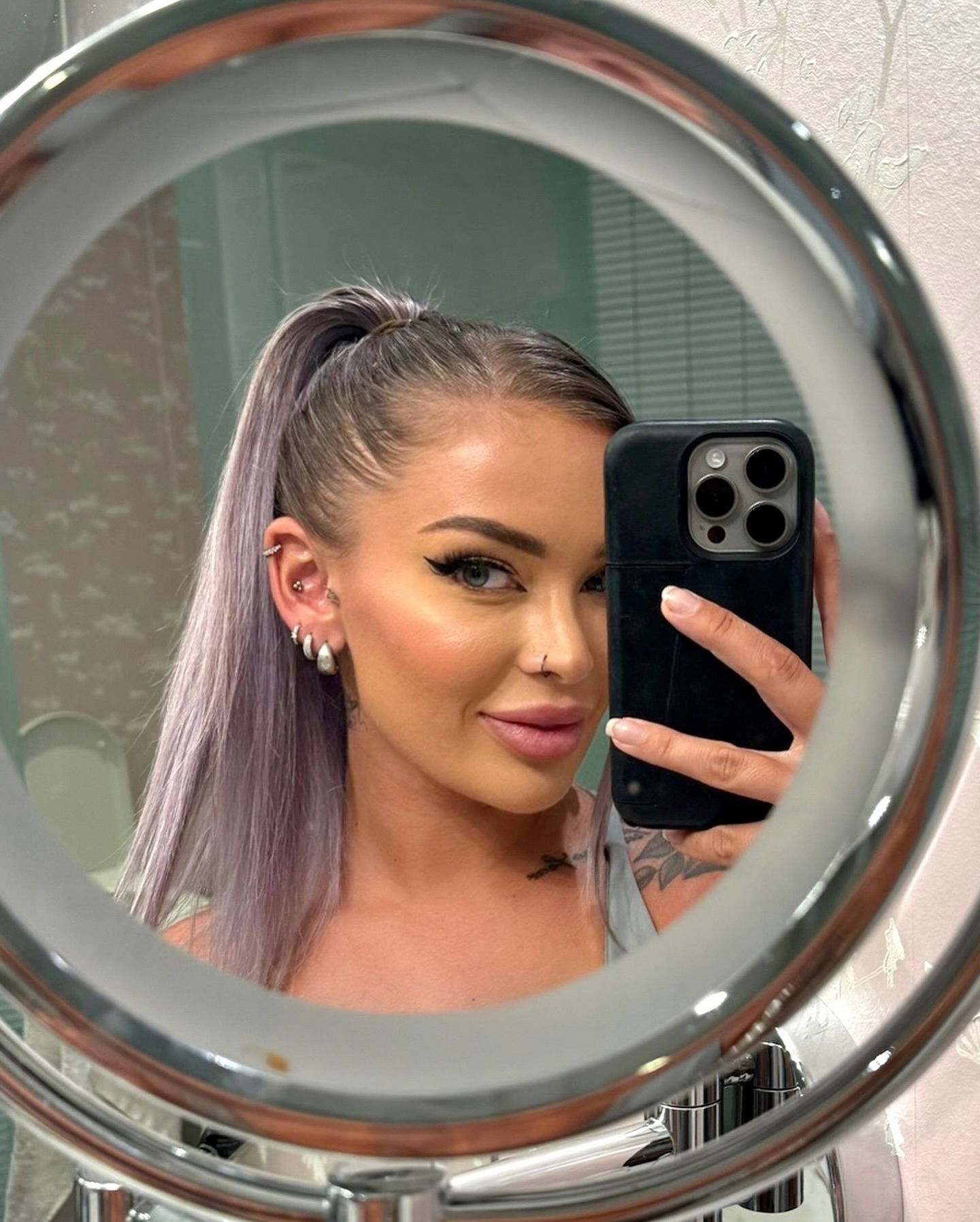 itshayleydavies instagram image archive image