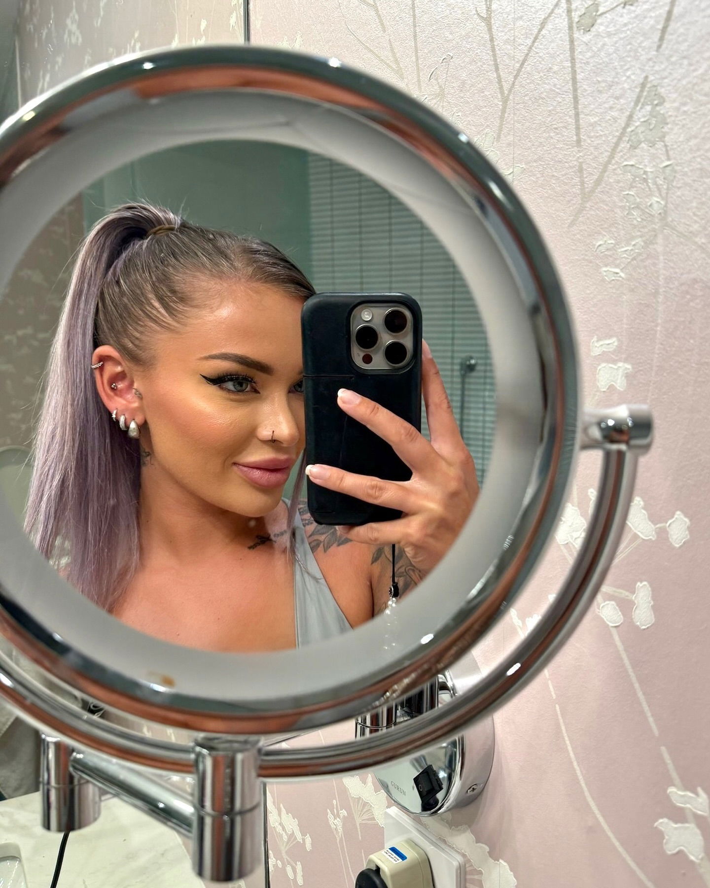 itshayleydavies instagram image archive image