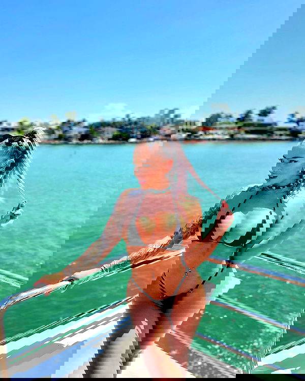 itshayleydavies image ~ Altpins