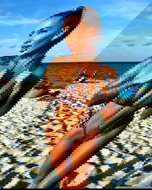 itshayleydavies image ~ Altpins