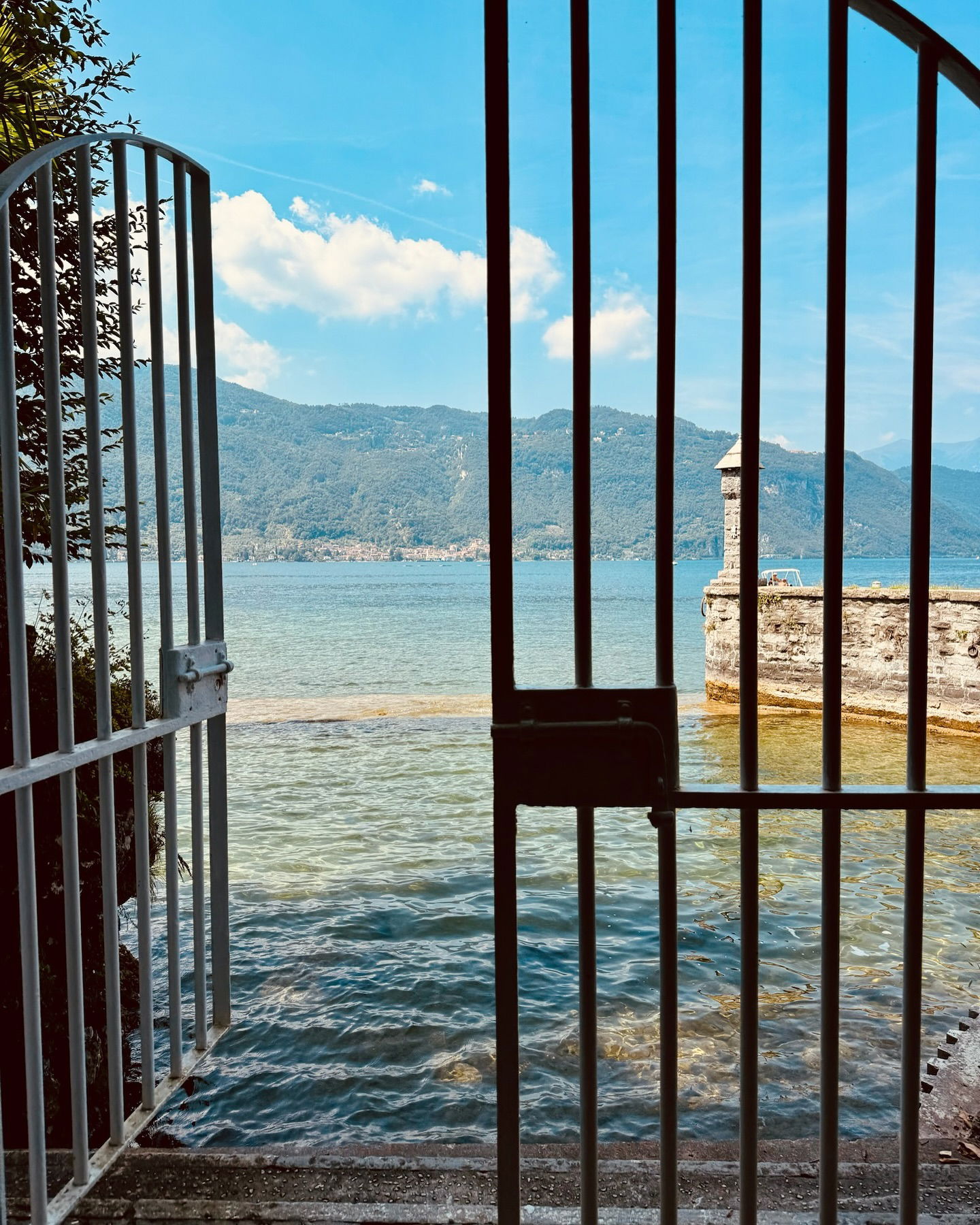 itshayleydavies instagram image archive image