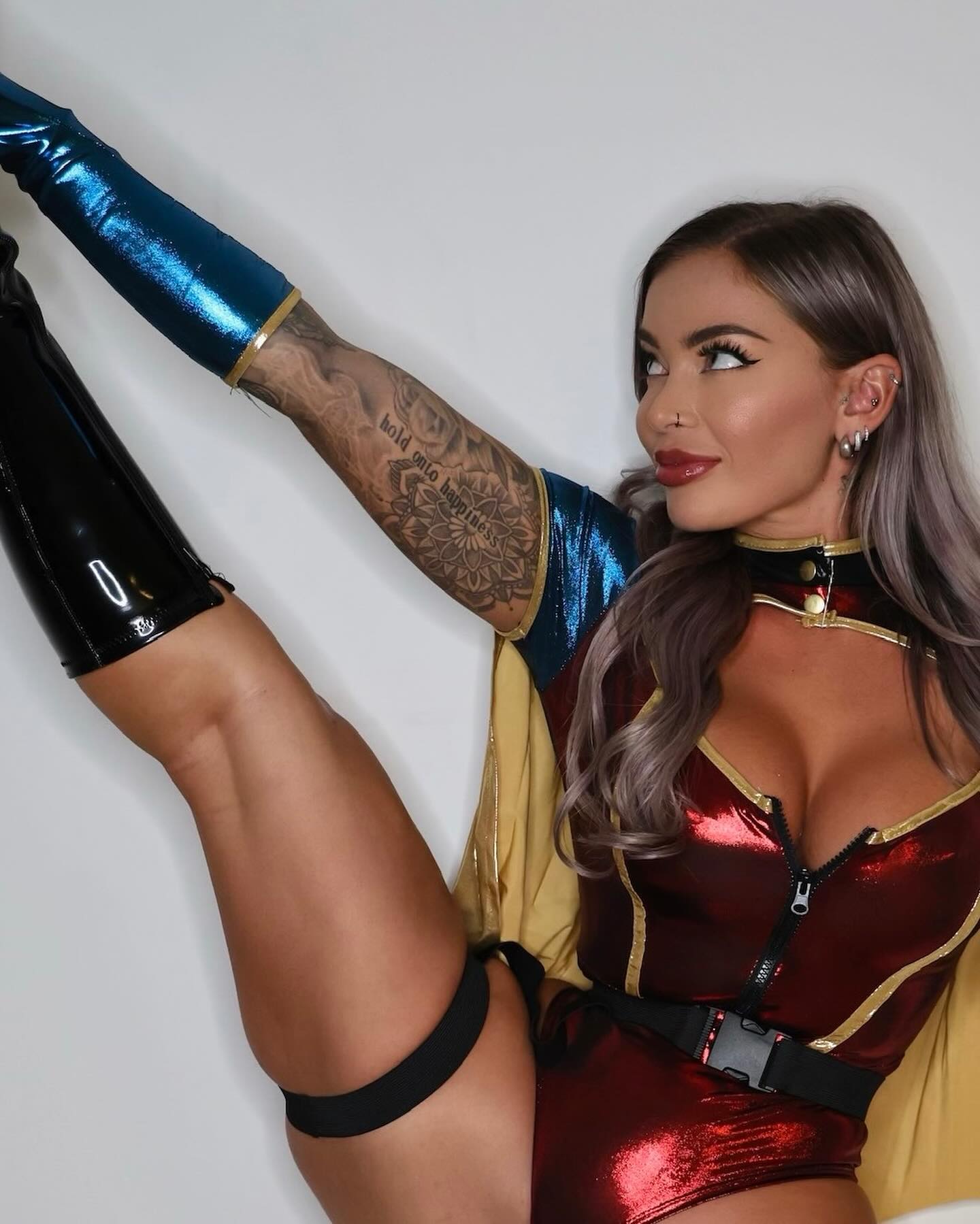 itshayleydavies instagram image archive image