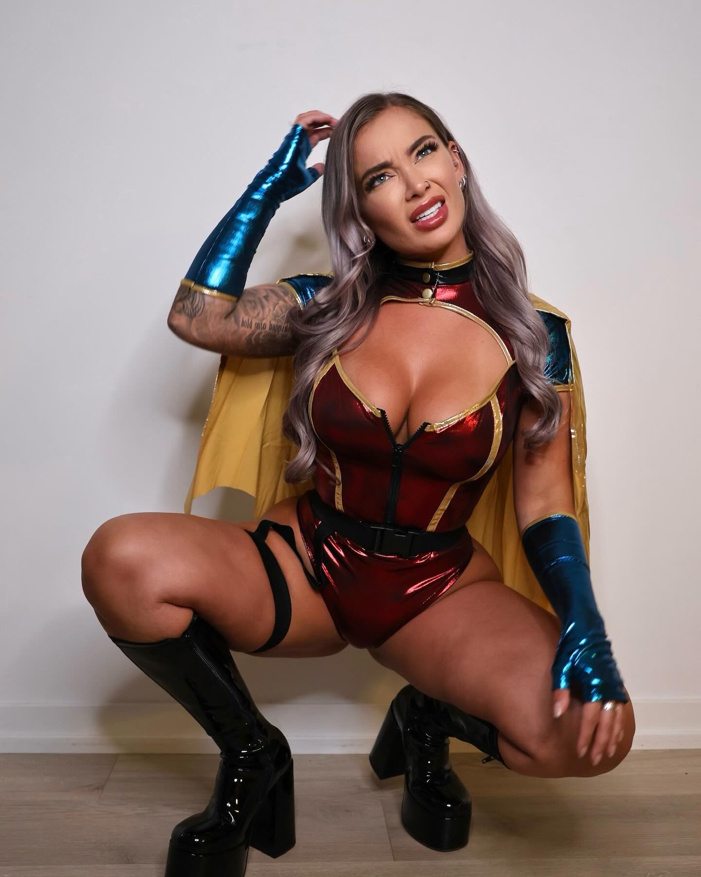 itshayleydavies instagram image archive image