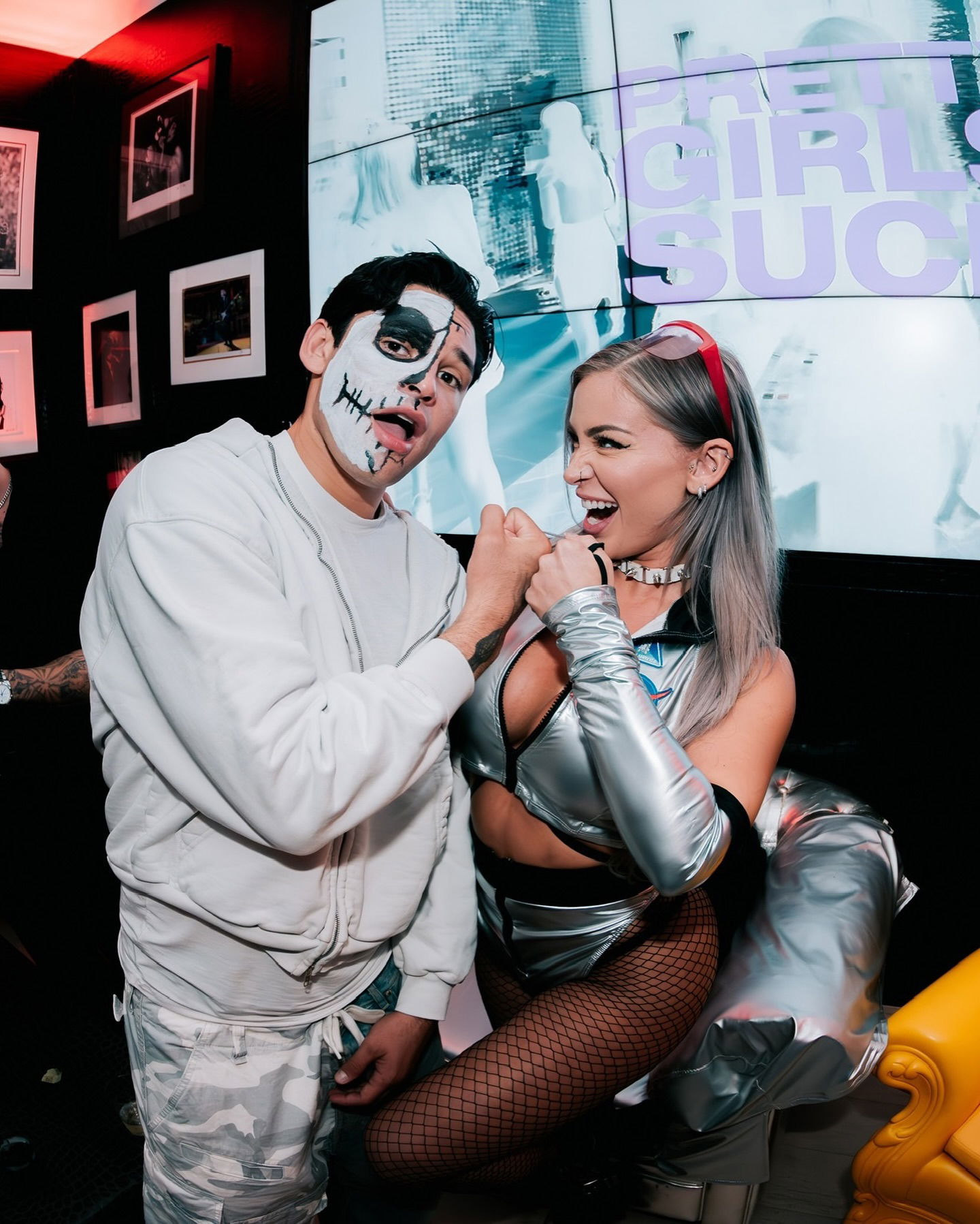 itshayleydavies instagram image archive image