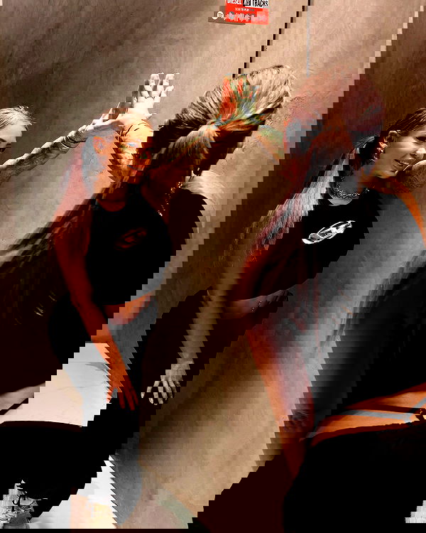 itshayleydavies image ~ Altpins