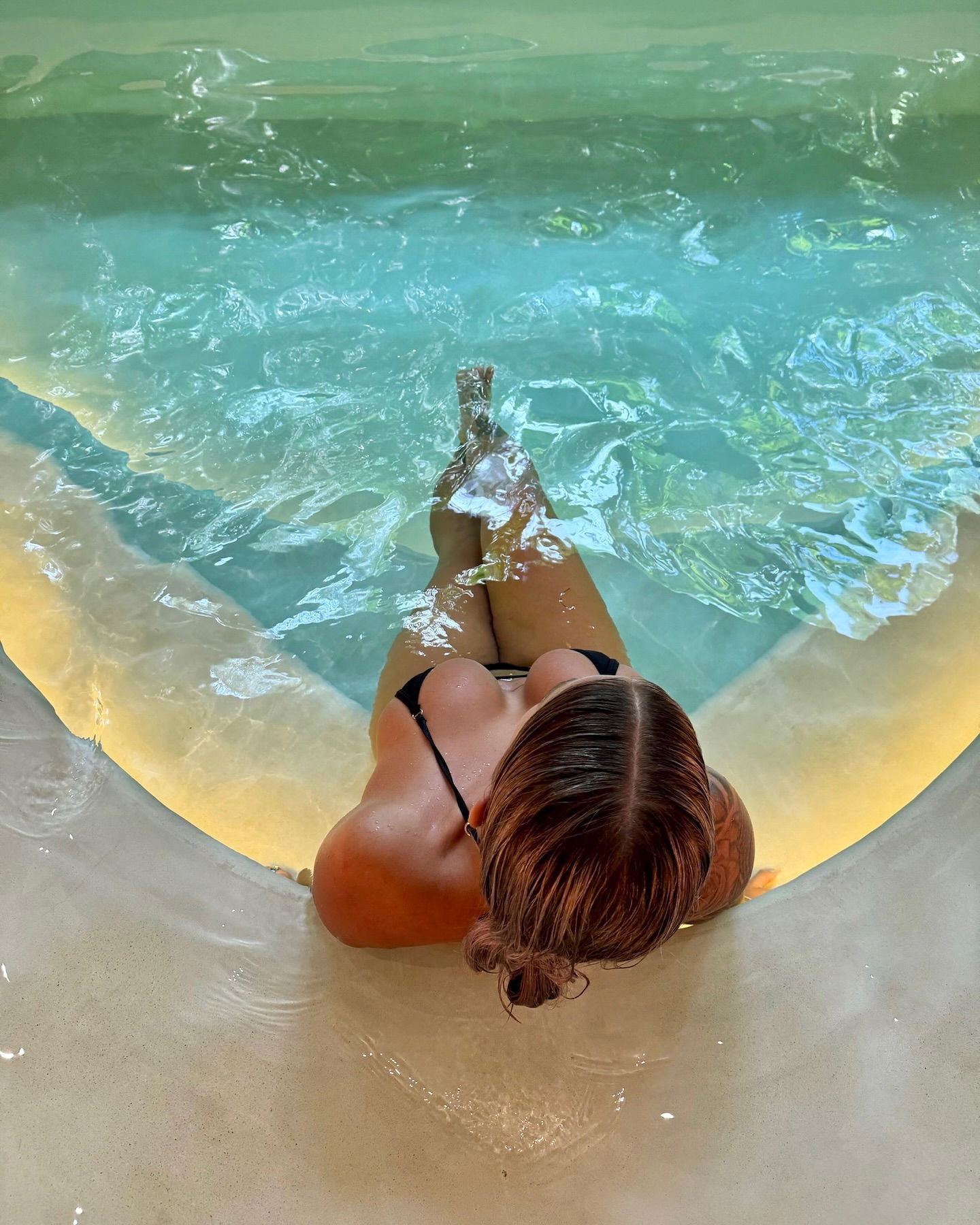 itshayleydavies instagram image archive image