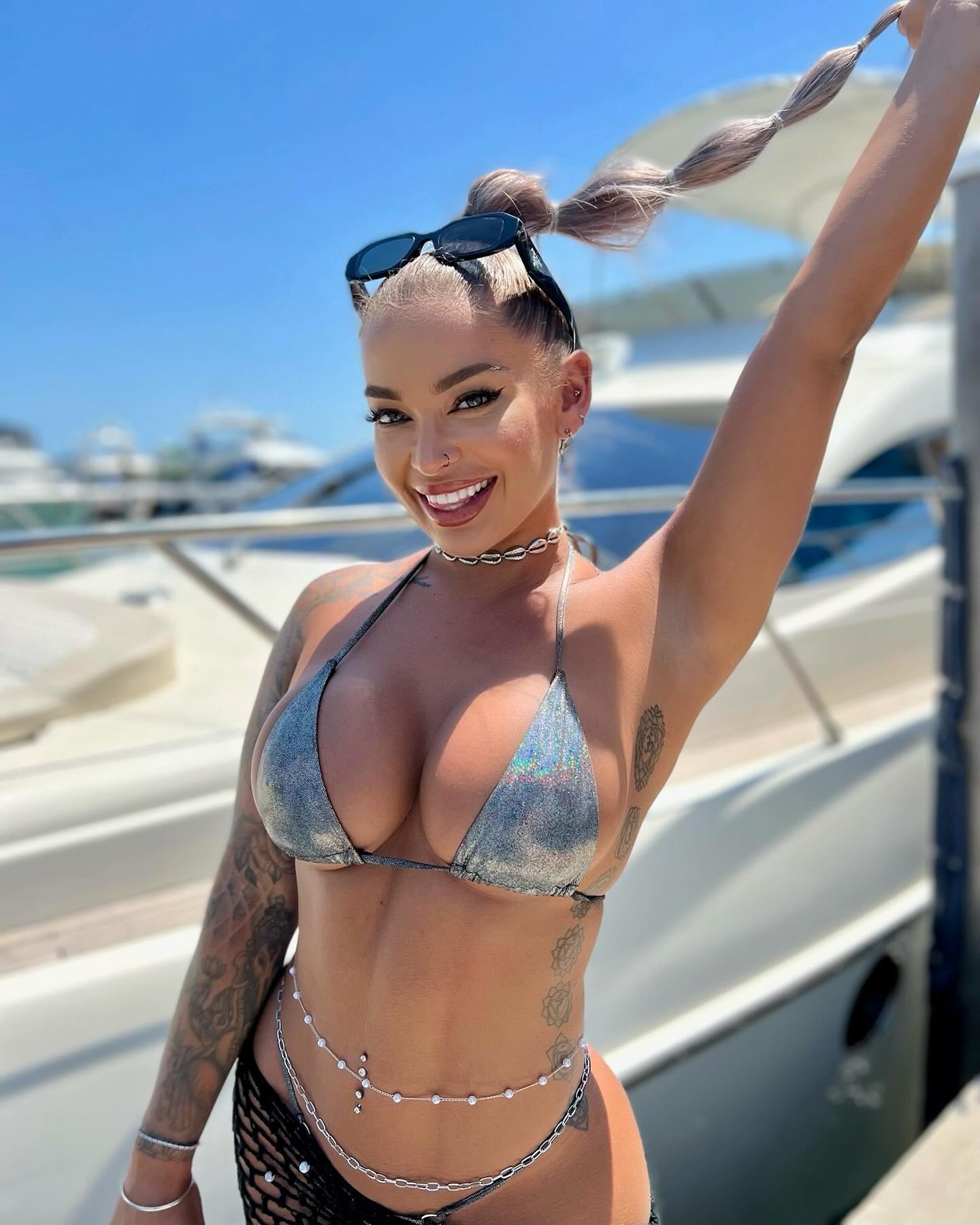 itshayleydavies instagram image archive image