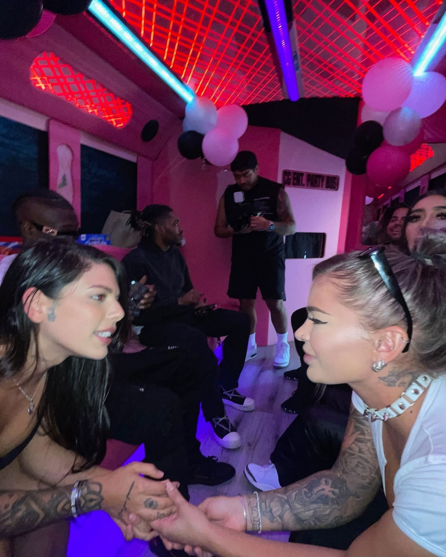 itshayleydavies instagram image archive image