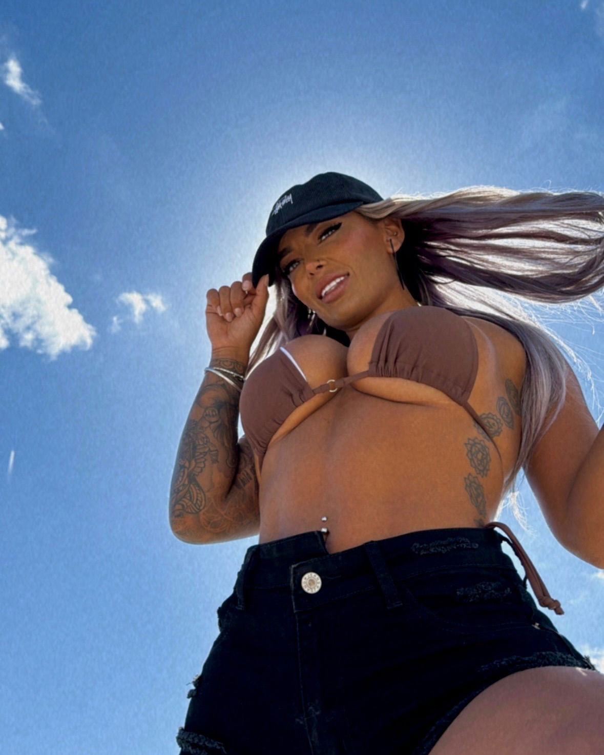 itshayleydavies instagram image archive image