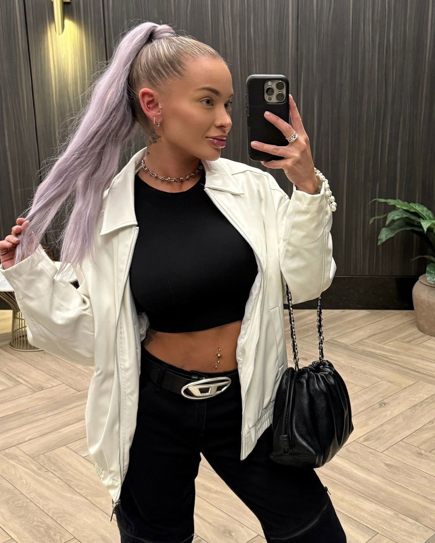 itshayleydavies instagram image archive image