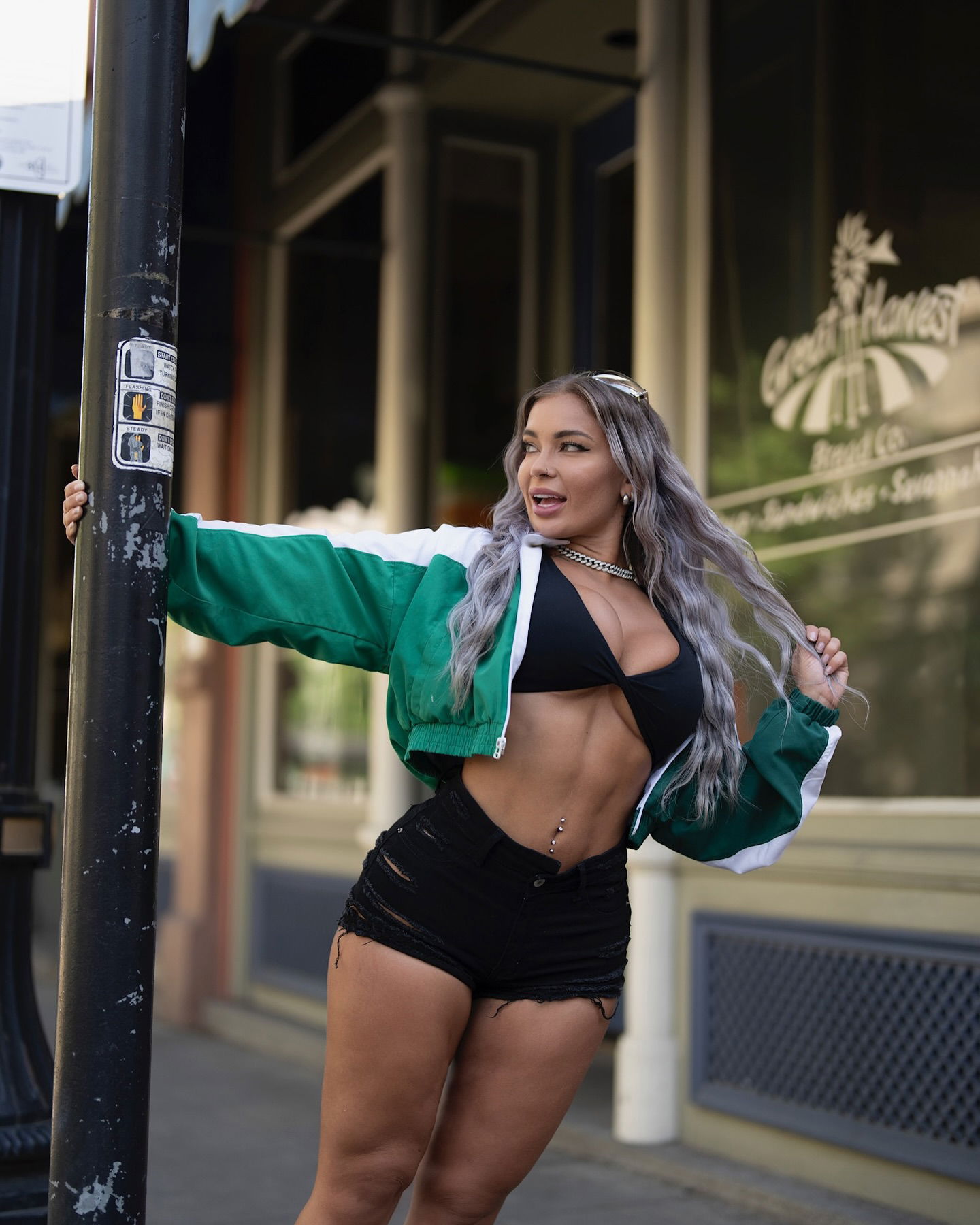 itshayleydavies instagram image archive image