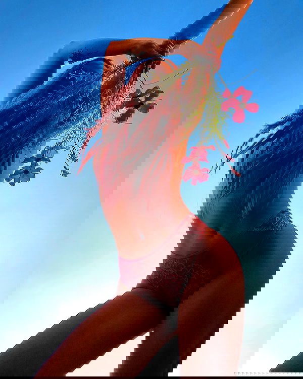 itsilanosh itsilanosh archive image