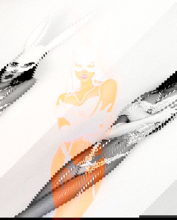 itsilanosh itsilanosh archive image