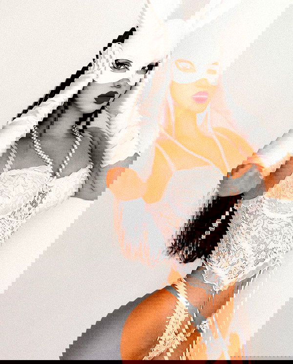 itsilanosh itsilanosh archive image