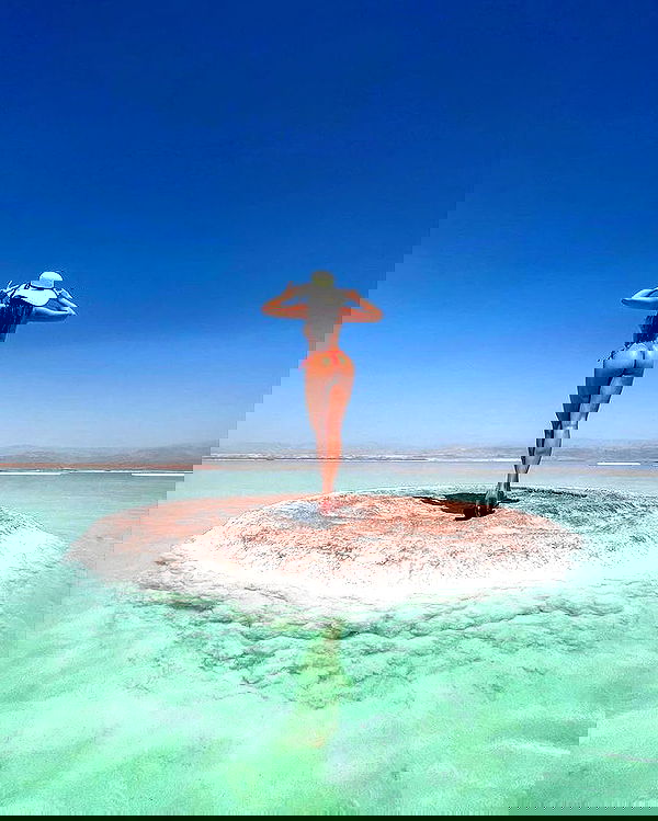 itsilanosh itsilanosh archive image