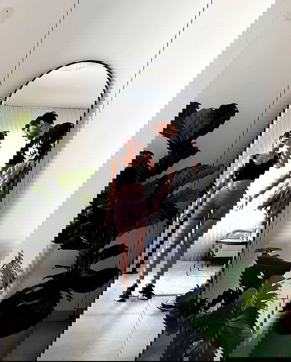 itsilanosh itsilanosh archive image