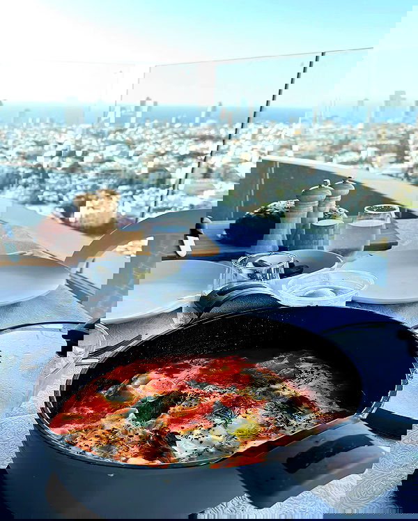 itsilanosh itsilanosh archive image