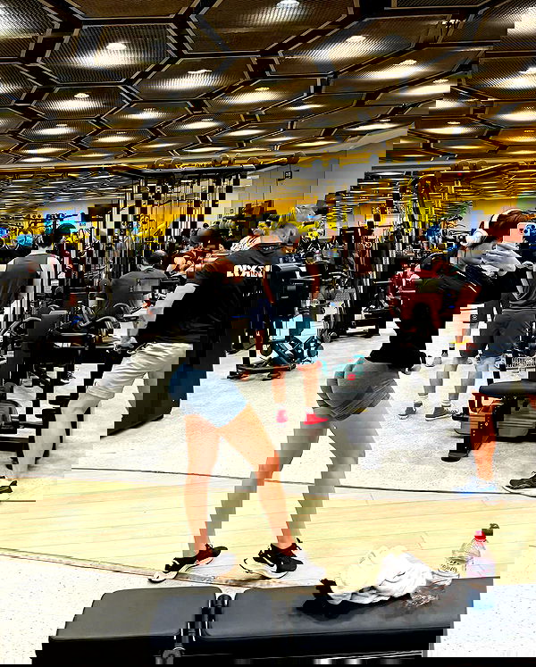 itsilanosh itsilanosh archive image